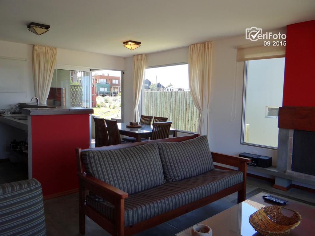 プンタ・デル・ディアブロ Balcones De Marアパートホテル 部屋 写真